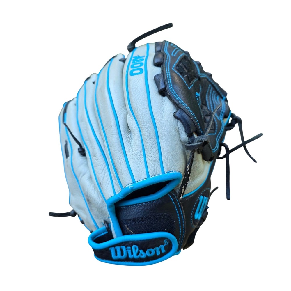 Wilson Aura A800 Softball Glove 12.5" Fastpitch Right Hand Throw Broken In
